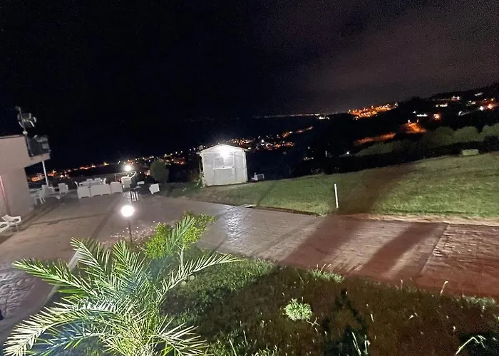 ベッド・アンド・ブレックファスト Stella Del Cilento Di Anna Botti アグローポリ